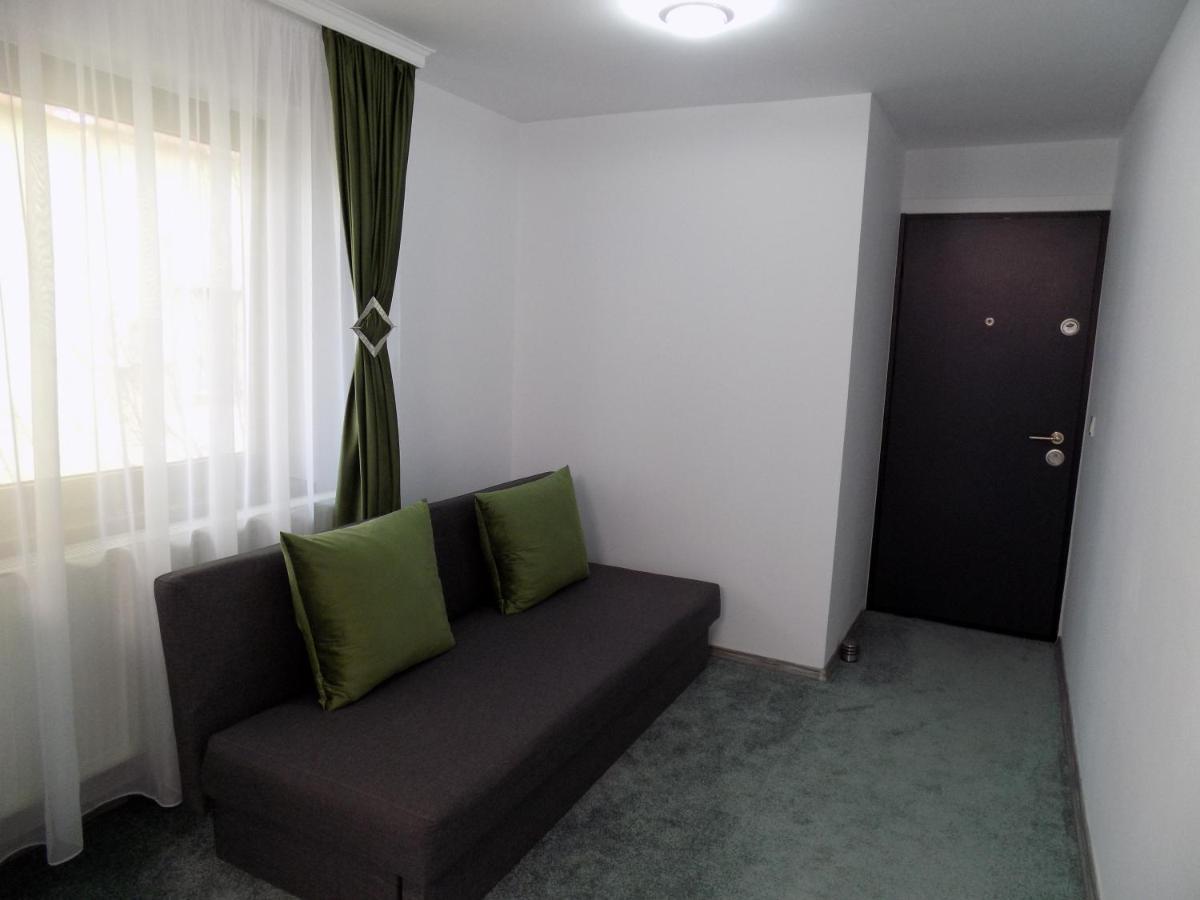 Hotel Casa Tiky Timisoara Esterno foto