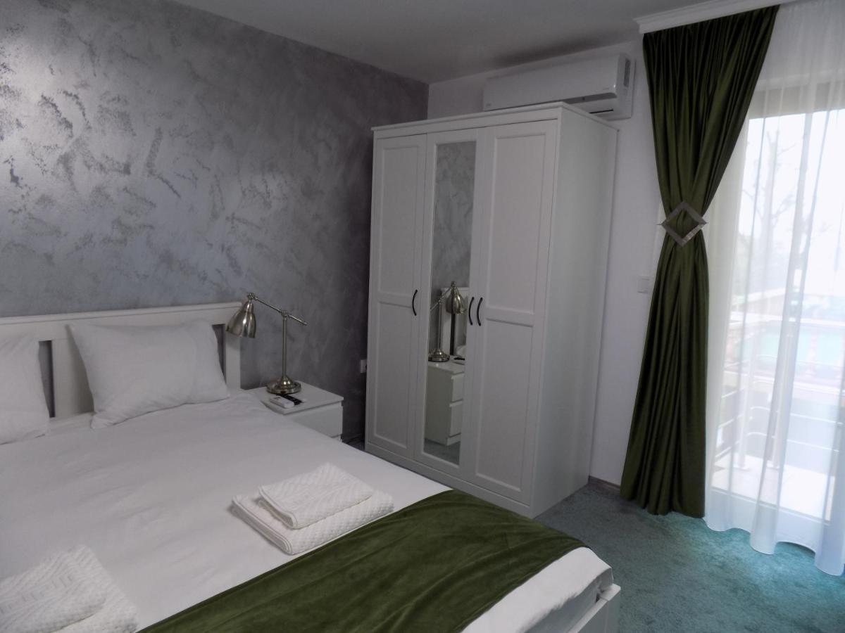 Hotel Casa Tiky Timisoara Esterno foto